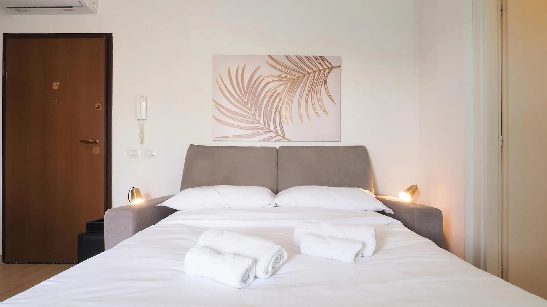 Primopiano - Bonomi B Lejlighed Milano Italien
